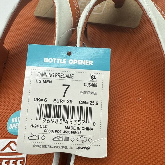 Reef Fanning Pregame flip-flops Sz7 Bottle Opener Bottom NWT - Picture 3 of 7